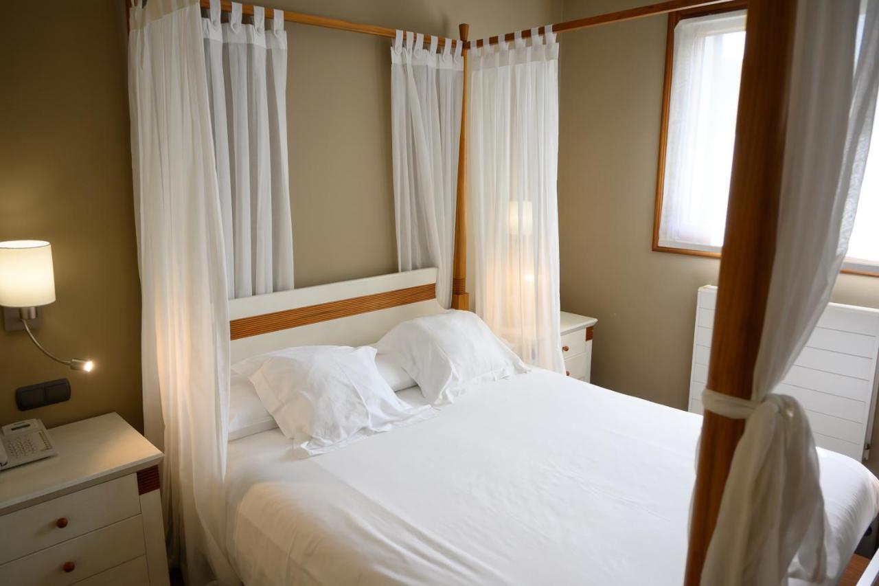 Hotel Spa Gametxo Ibarrangelu Bagian luar foto